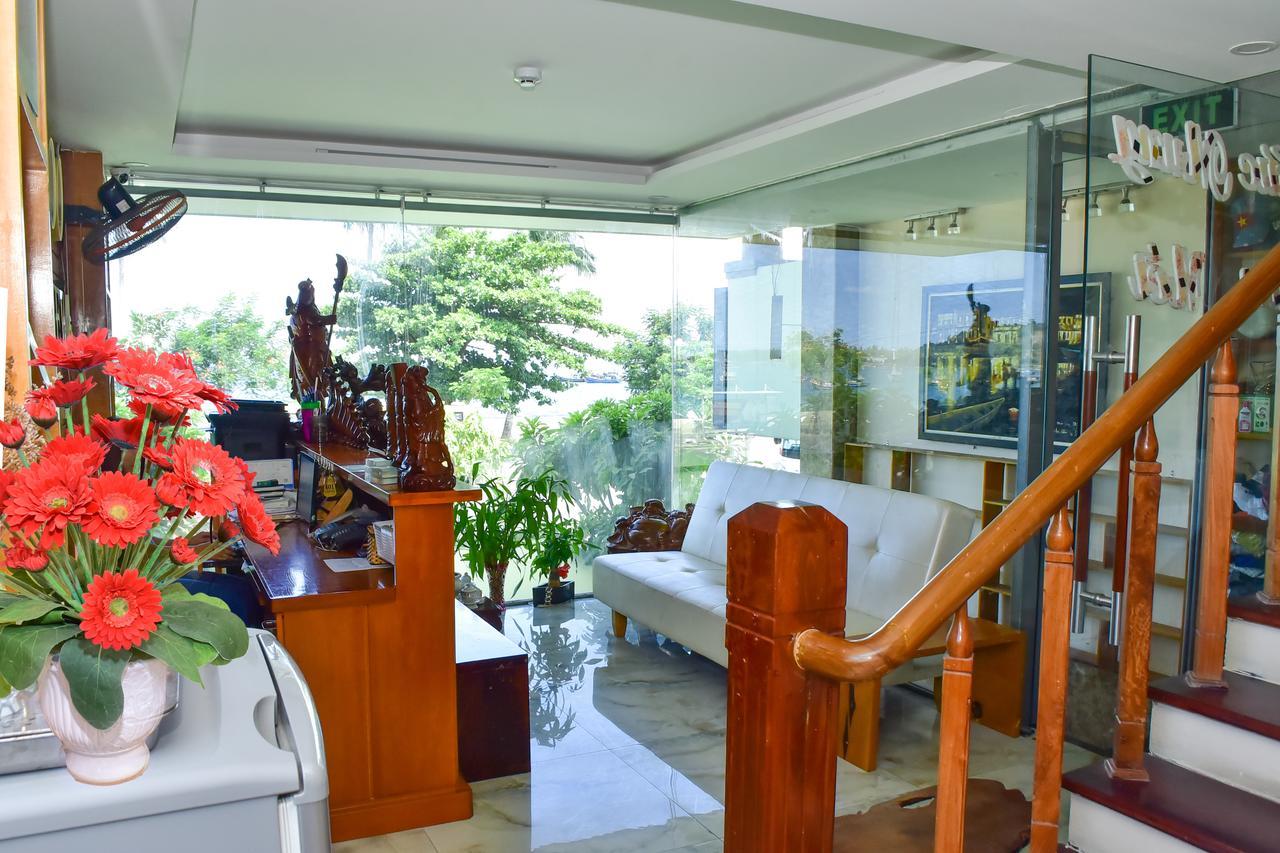 Sea View Dn Hotel Дананг Екстериор снимка